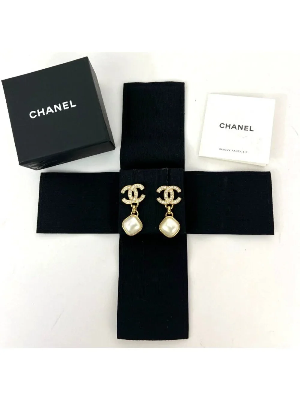 Chanel Gold Crystal CC Pearl Dangle Earrings